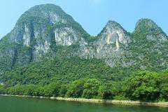 (中国)桂林(グイリン)(広西チワン族自治区)(広州1泊+夜行列車1泊+桂林1泊)(世界遺産1件:中国南方カルスト 漓江下り)の写真