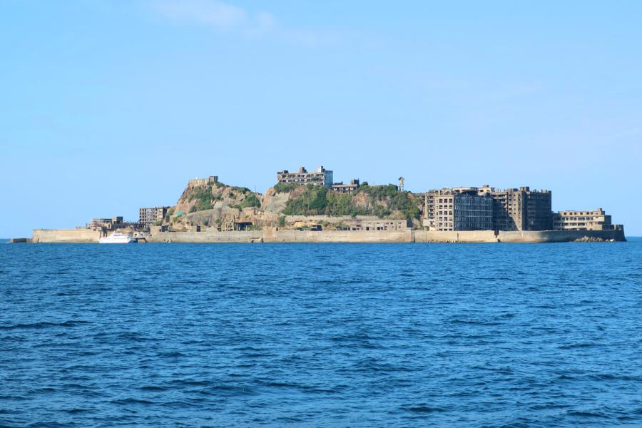 軍艦島と明治産業遺産