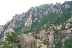世界遺産金剛山 - 海からのダイヤモンド・マウンテン