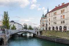 世界遺産リュブリャナのヨジェ・プレチニク作品群 - 人間中心の都市デザイン