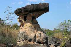 世界遺産プー・プラバート、ドヴァーラヴァティー時代のセーマ石の伝統の証